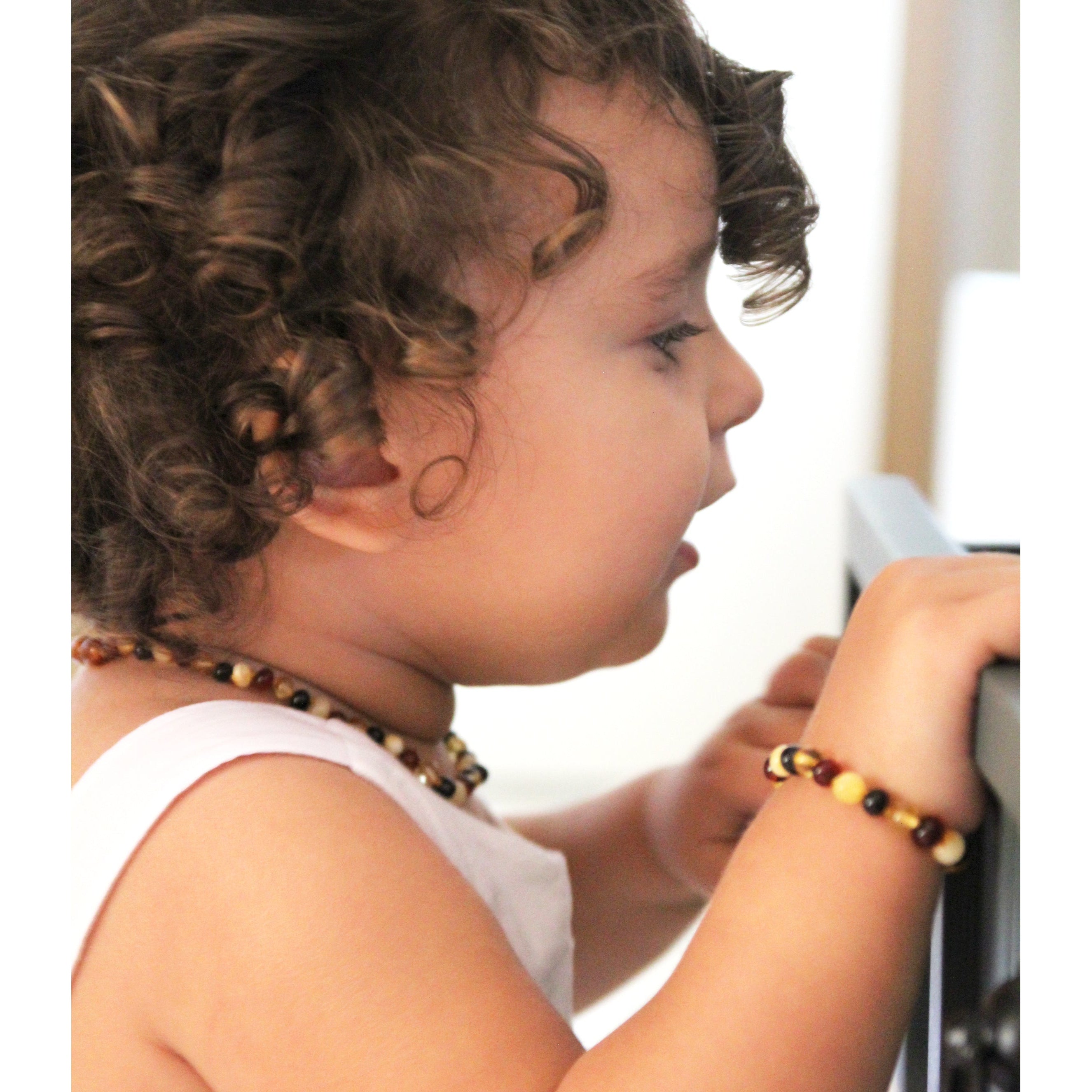 Babyjem Amber Necklace - Multicolor