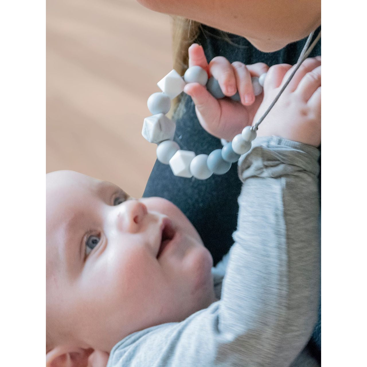 My Teddy Mommy Rocks Necklace White