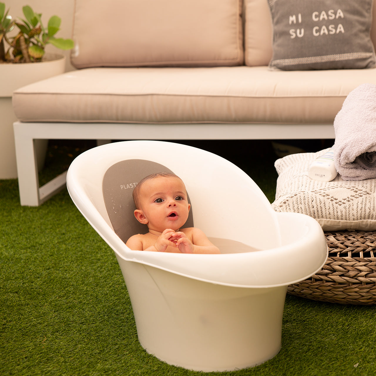 Plastimyr Bathtub Tubby - white