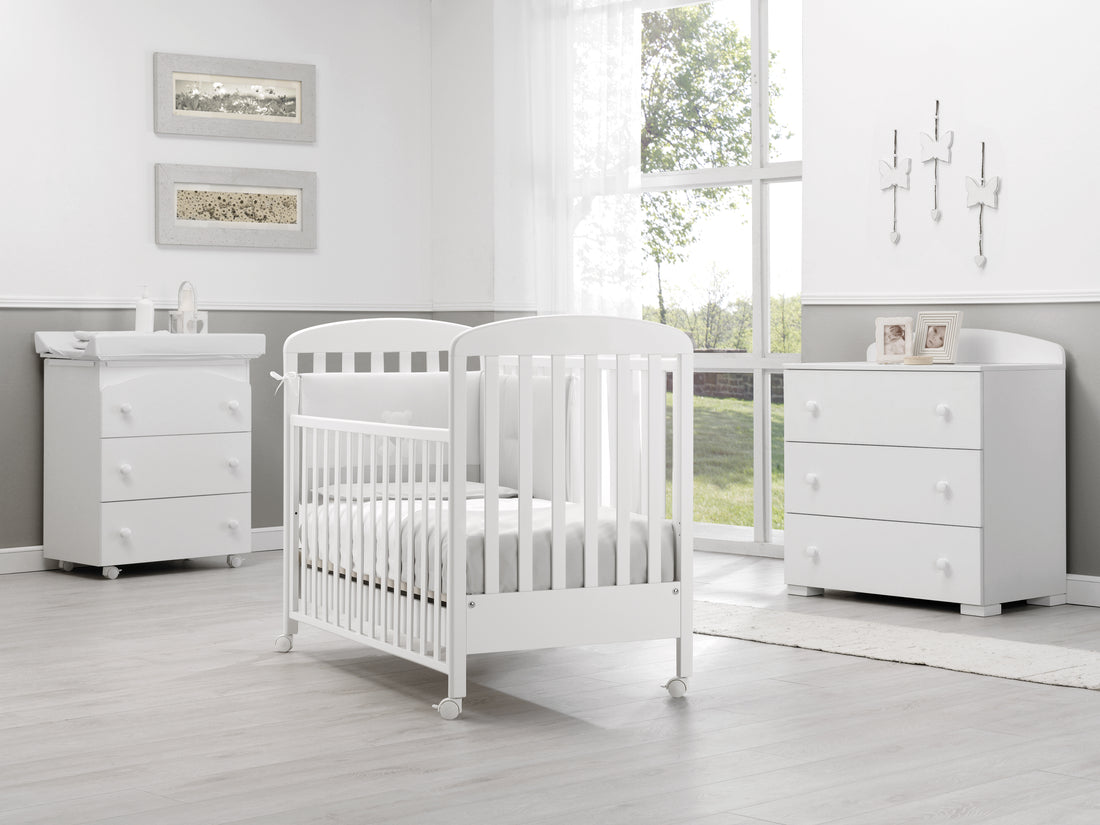 Erbesi Nido Full Set (Crib + Wardrobe + Chest of Drawers )