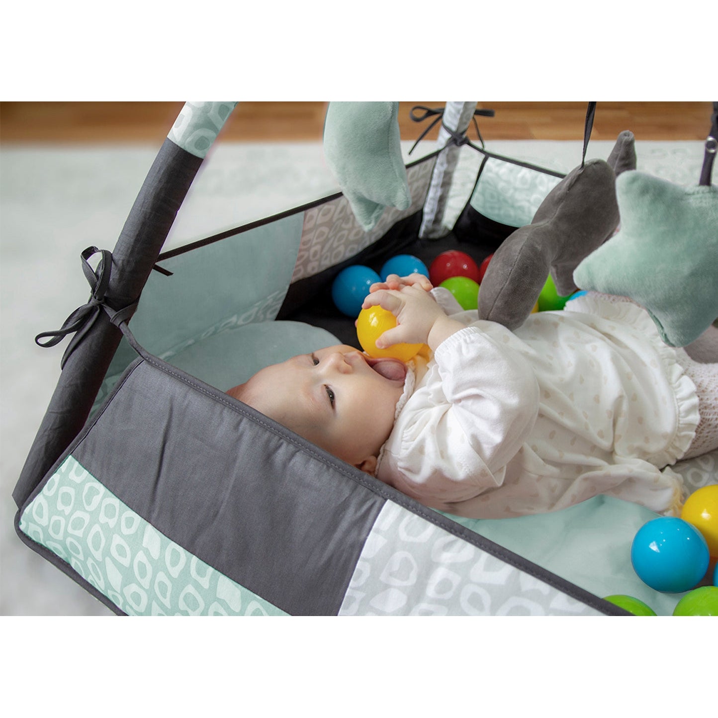 Babyjem Play Mat With Balls - Green